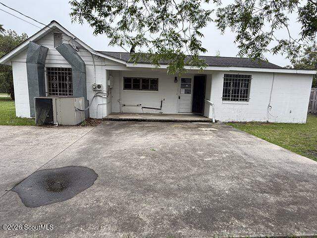 3 bedroom Single Family Residence at 1412 Wisteria Avenue, No Recorded Subdivision, Waycross — photo 2