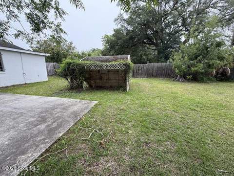 1412 Wisteria Avenue, Waycross GA - photo 6 of 22