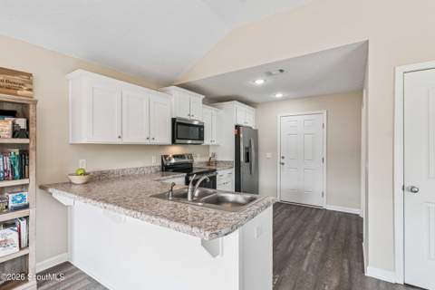 1074 Spring Grove Road, Jesup GA - photo 13 of 27