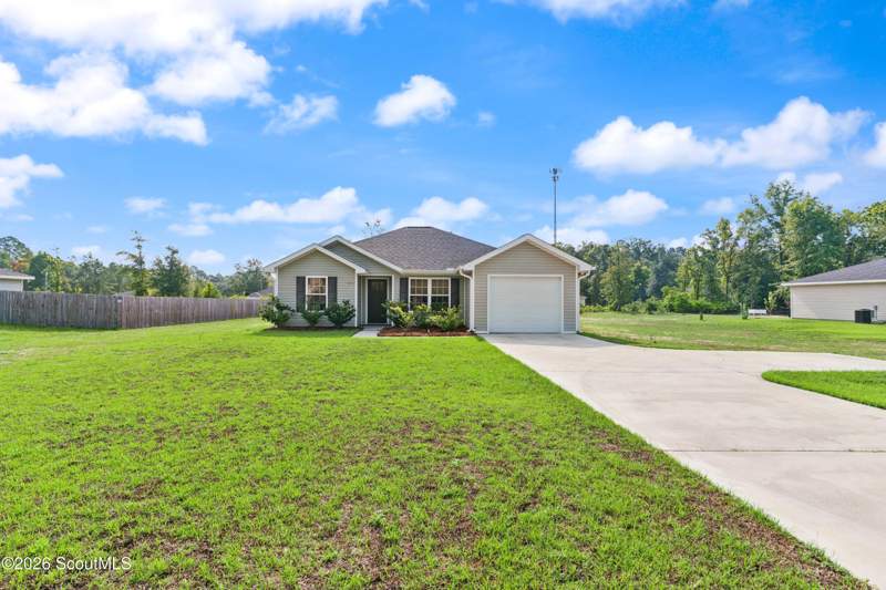 3 bedroom Single Family Residence at 1074 Spring Grove Road, No Recorded Subdivision, Jesup — photo 3