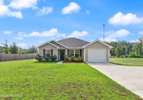 1074 Spring Grove Road, home for sale in Jesup 31545