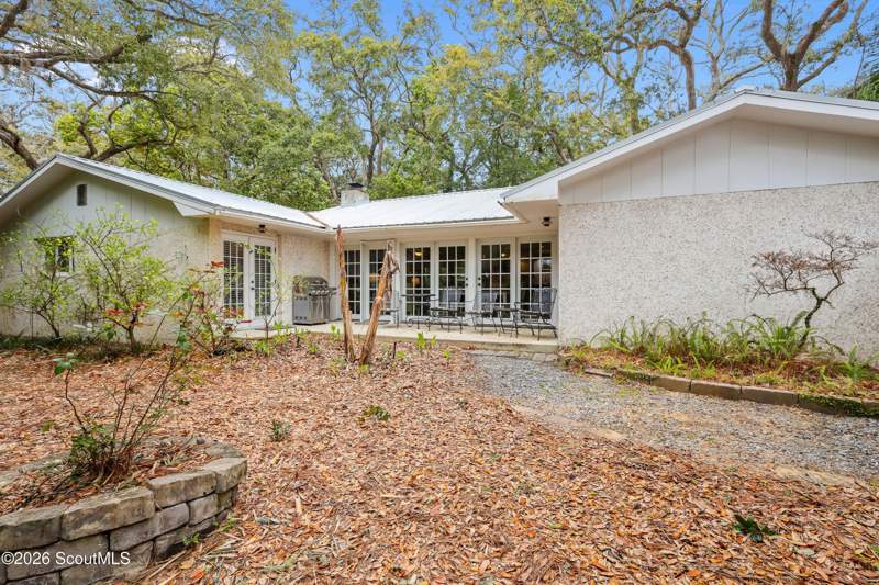 4 bedroom Single Family Residence at 103 Cater Street, Kelvin Grove, St. Simons Island — photo 3