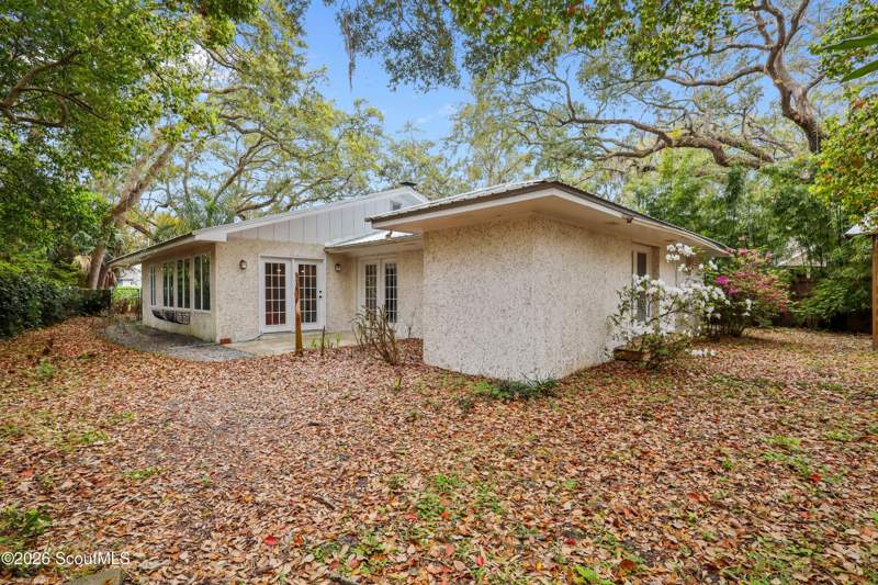 4 bedroom Single Family Residence at 103 Cater Street, Kelvin Grove, St. Simons Island — photo 5