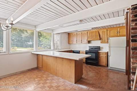 111 Harrogate Road, St. Simons Island GA - photo 14 of 47
