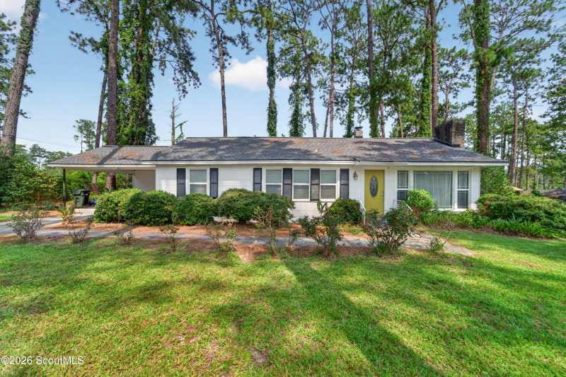 3 bedroom Single Family Residence at 1508 Saint Catherine's Drive, Cherokee Heights, Waycross — photo 1