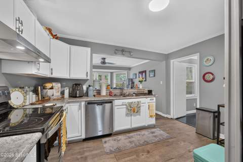 1508 Saint Catherine's Drive, Waycross GA - photo 9 of 29