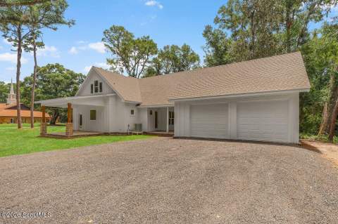 519 Mcintosh Road, Darien GA - photo 13 of 80