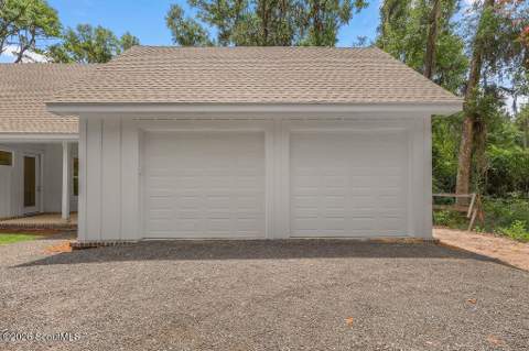 519 Mcintosh Road, Darien GA - photo 9 of 80