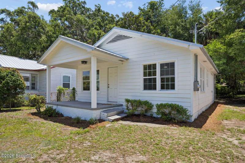 2 bedroom Single Family Residence at 804 P Street, New Town, Brunswick — photo 2