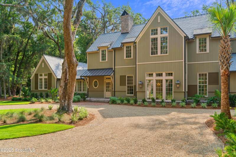 4 bedroom Single Family Residence at 435 Pike's Bluff Drive, Frederica Golf Club, St. Simons Island — photo 2