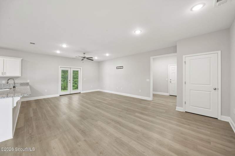 3 bedroom Single Family Residence at 109 Eva Drive, Moody Lake Estates, St. Marys — photo 5