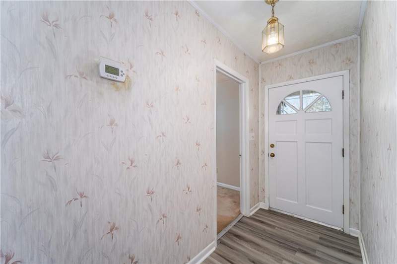 3 bedroom Single Family Residence at 1100 Winona Avenue, No Recorded Subdivision, Waycross — photo 5