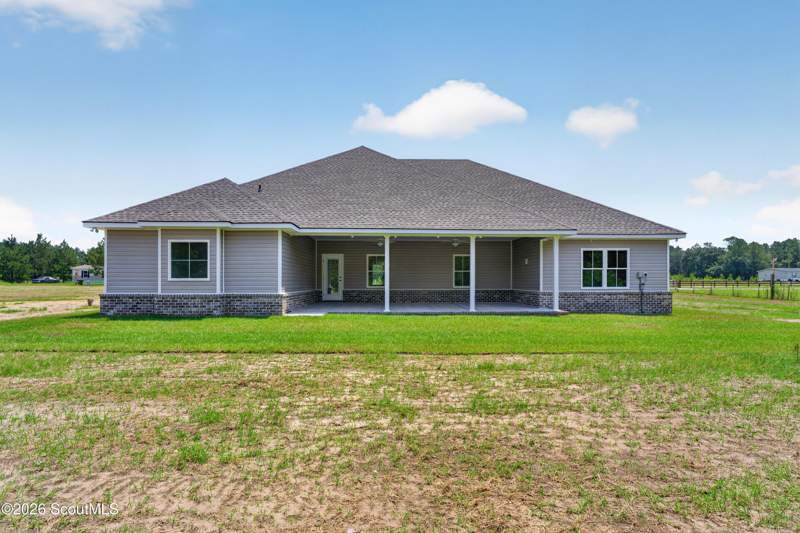 4 bedroom Single Family Residence at 481 S T Morris Road, No Recorded Subdivision, Ludowici — photo 5