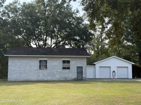 135 Stafford Road, Brunswick GA - photo 9 of 55