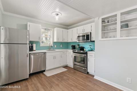 602 W Island Square Drive, St. Simons Island GA - photo 9 of 21