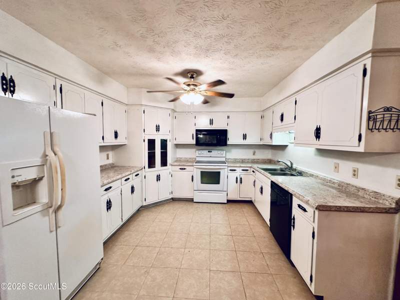 4 bedroom Single Family Residence at 6009 James Street, No Recorded Subdivision, Manor — photo 5