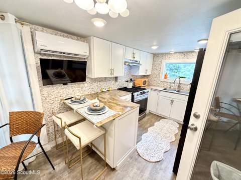1700 Demere Road, St. Simons Island GA - photo 9 of 31
