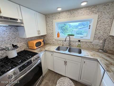 1700 Demere Road, St. Simons Island GA - photo 13 of 31