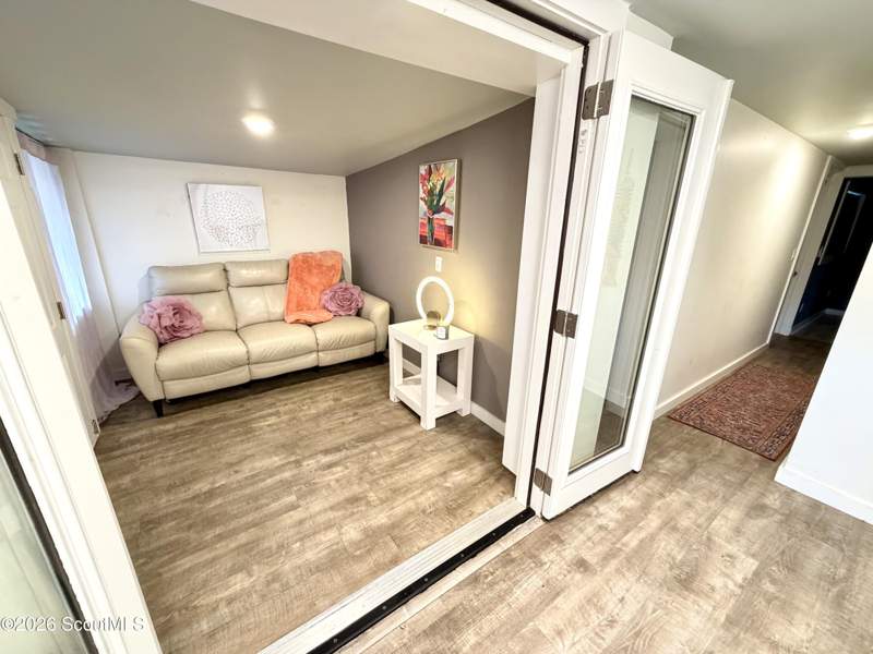 2 bedroom Mobile Home at 1700 Demere Road, Ssi Trailer Park, St. Simons Island — photo 5