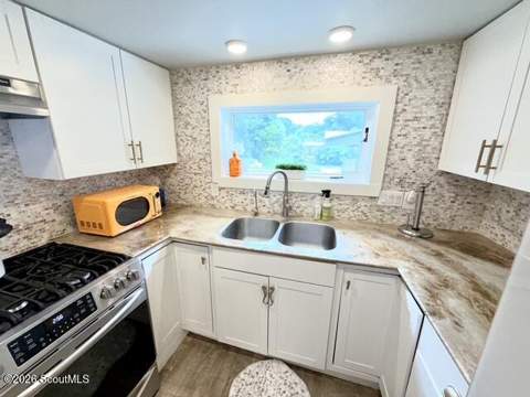 1700 Demere Road, St. Simons Island GA - photo 7 of 31
