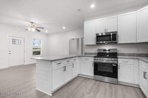 656 SE Ridge Road, Darien GA - photo 16 of 55