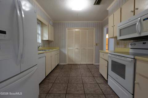 11932 Old Demere Road, St. Simons Island GA - photo 19 of 38