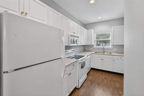 474 Moss Creek Lane, Brunswick GA - photo 11 of 34