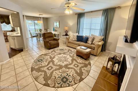 511 Cedar Street, St. Simons Island GA - photo 6 of 39