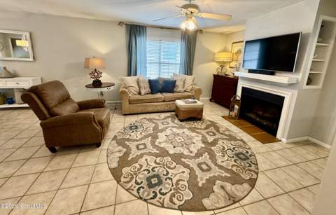 511 Cedar Street, St. Simons Island GA - photo 7 of 39