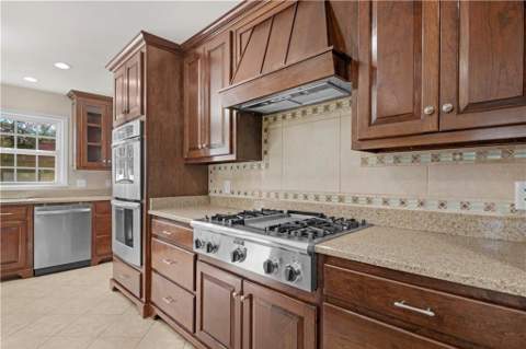 1808 Seminole Trail, Waycross GA - photo 19 of 64
