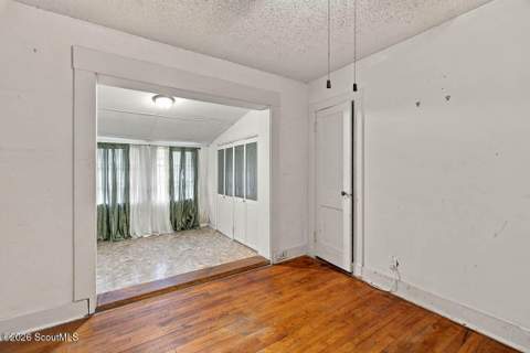 1222 Pine Avenue, Brunswick GA - photo 12 of 32