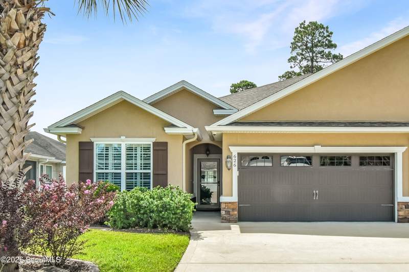 3 bedroom Single Family Residence at 626 Eagle Boulevard, Laurel Island-Brookshire Ret, Kingsland — photo 2