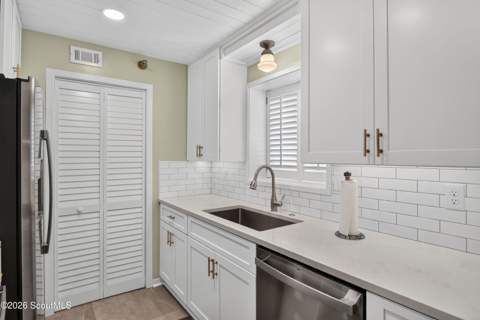1440 Ocean Boulevard, St. Simons Island GA - photo 8 of 24