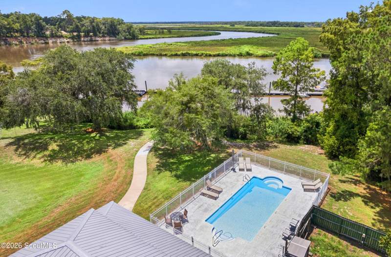 4 bedroom Single Family Residence at 144 Mohr Clb Drive, Cathead Landing, Darien — photo 3
