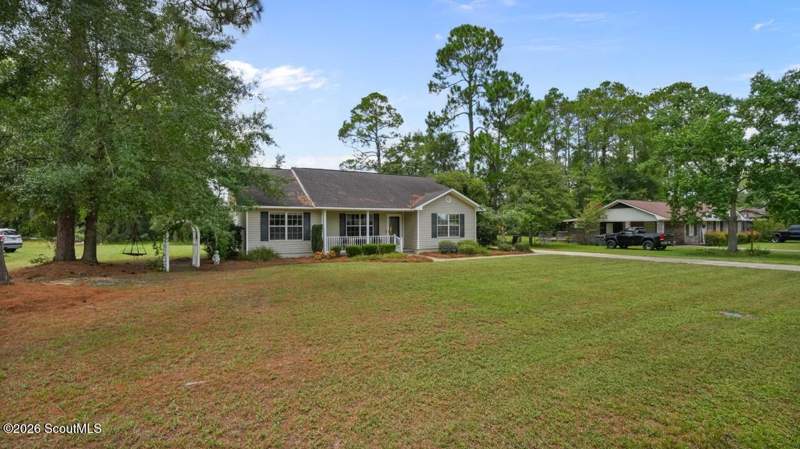 3 bedroom Single Family Residence at 130 Hollywood Avenue, No Recorded Subdivision, Jesup — photo 4