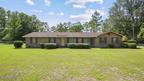 535 Mimosa Street, home for sale in Jesup 31545