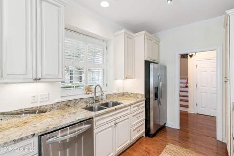 329 Lantern Walk, St. Simons Island GA - photo 10 of 38