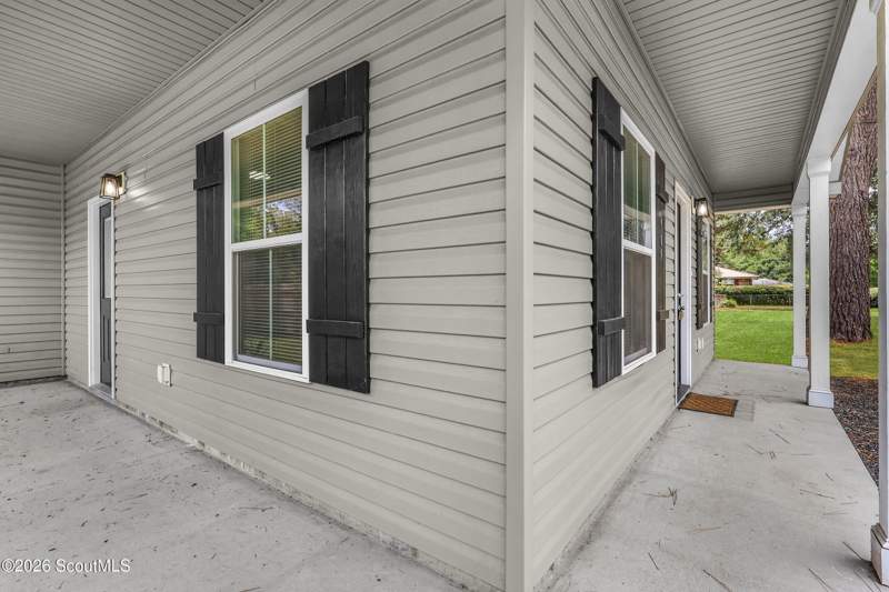 3 bedroom Single Family Residence at 909 E 3rd Street, No Recorded Subdivision, Darien — photo 5