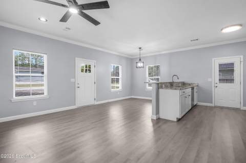 909 E 3rd Street, Darien GA - photo 10 of 47