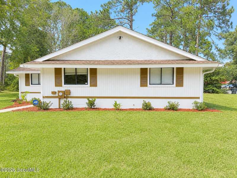 3 bedroom Single Family Residence at 127 Landover Drive, PalmettoEstates, Brunswick — photo 1