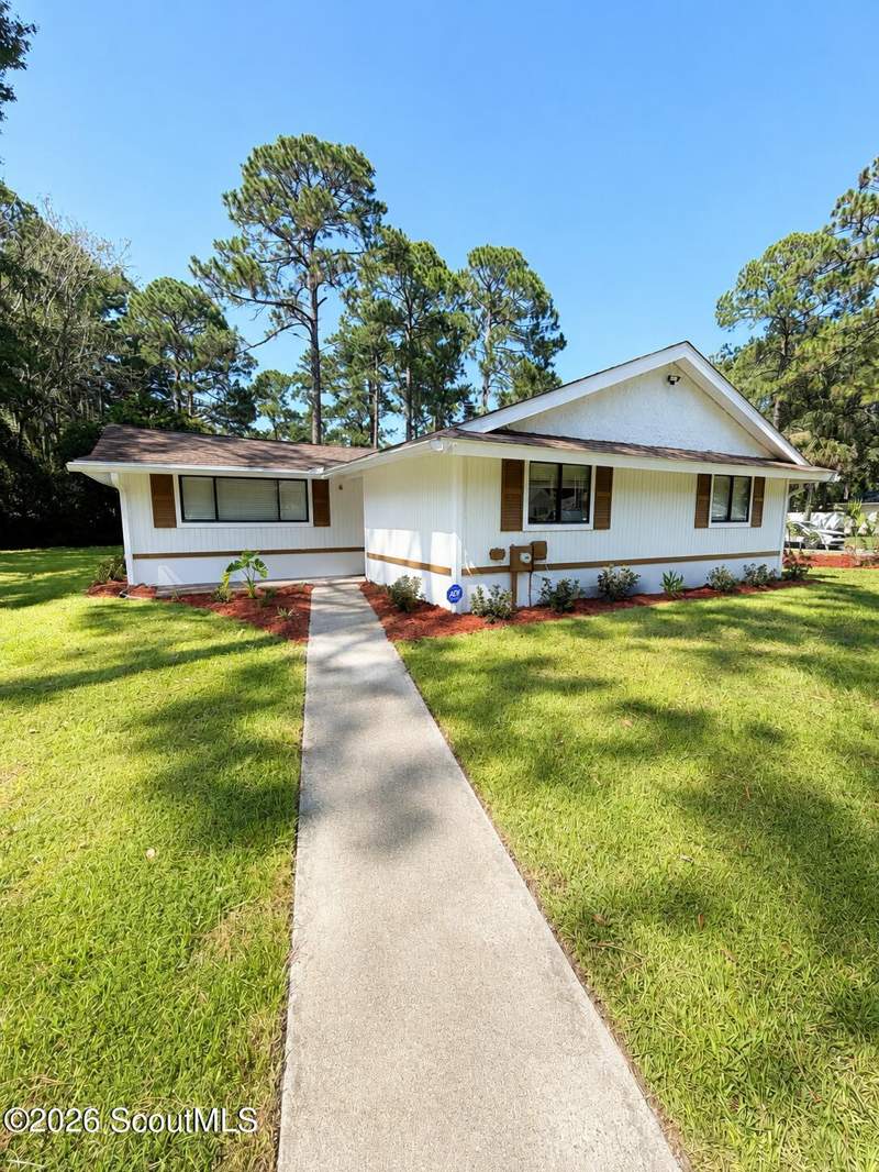 3 bedroom Single Family Residence at 127 Landover Drive, PalmettoEstates, Brunswick — photo 2