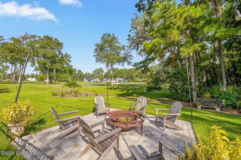 4 bedroom Single Family Residence at 14 Willow Court, Oak Grove Island, Brunswick — photo 5