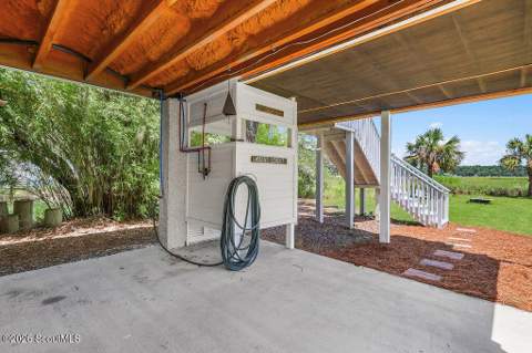 1088 NE Fiddler Trace, Townsend GA - photo 6 of 87