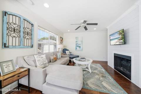 408 W Island Square Drive, St. Simons Island GA - photo 6 of 32