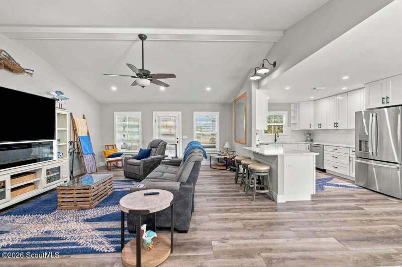 3 bedroom Single Family Residence at 1262 Post Road, The Retreat at Post Road, Hortense — photo 5