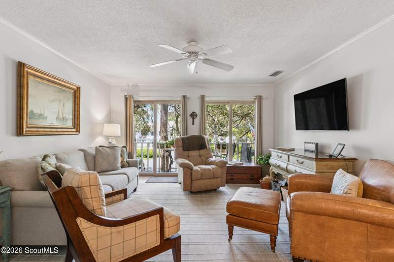 2 bedroom Condominium at 800 Mallery Street, Village Green Condos, St. Simons Island — photo 5