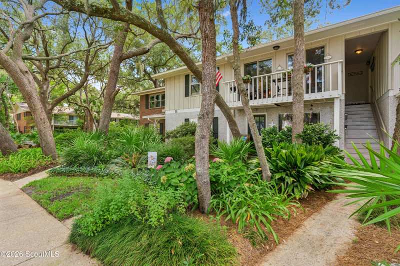 2 bedroom Condominium at 800 Mallery Street, Village Green Condos, St. Simons Island — photo 1