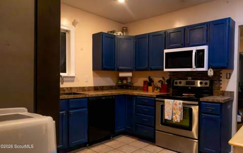 1327 Lee Street, Brunswick GA - photo 14 of 22