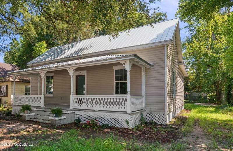 3 bedroom Single Family Residence at 2116 Union Street, New Town, Brunswick — photo 2