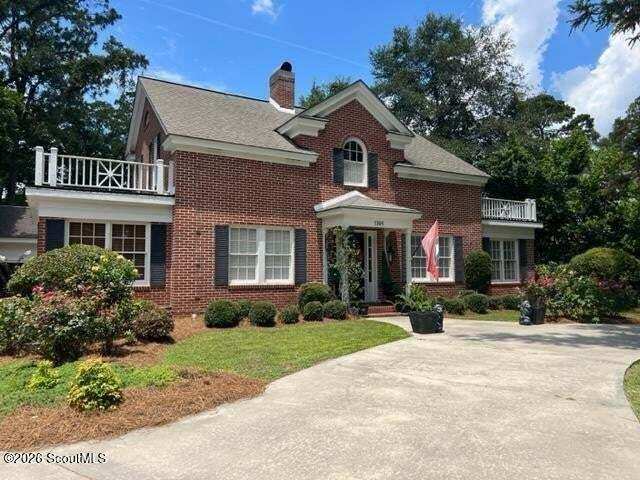 3 bedroom Single Family Residence at 1105 Cherokee Drive, No Recorded Subdivision, Waycross — photo 1
